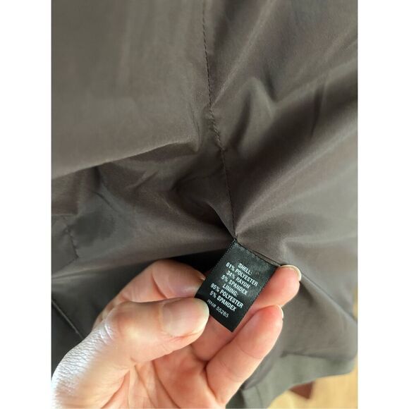 Express blazer classy stylish form fitting size 6 color is grayish olive green - Picture 6 of 6